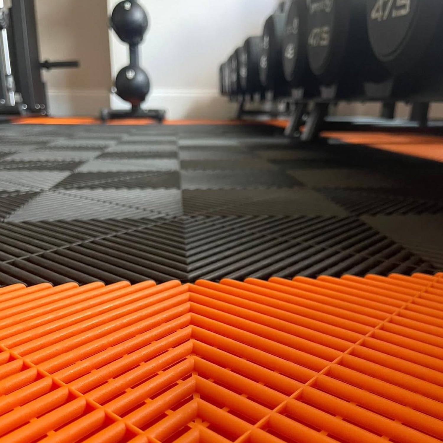 Piso de Garage Encastrable Modular • 40x40x1.8cm