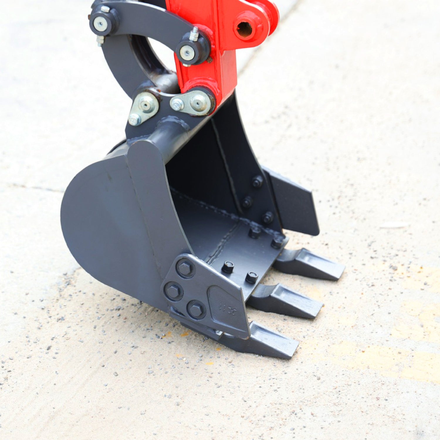 Mini Excavadora Kavik • 1010 Plus • Cabina