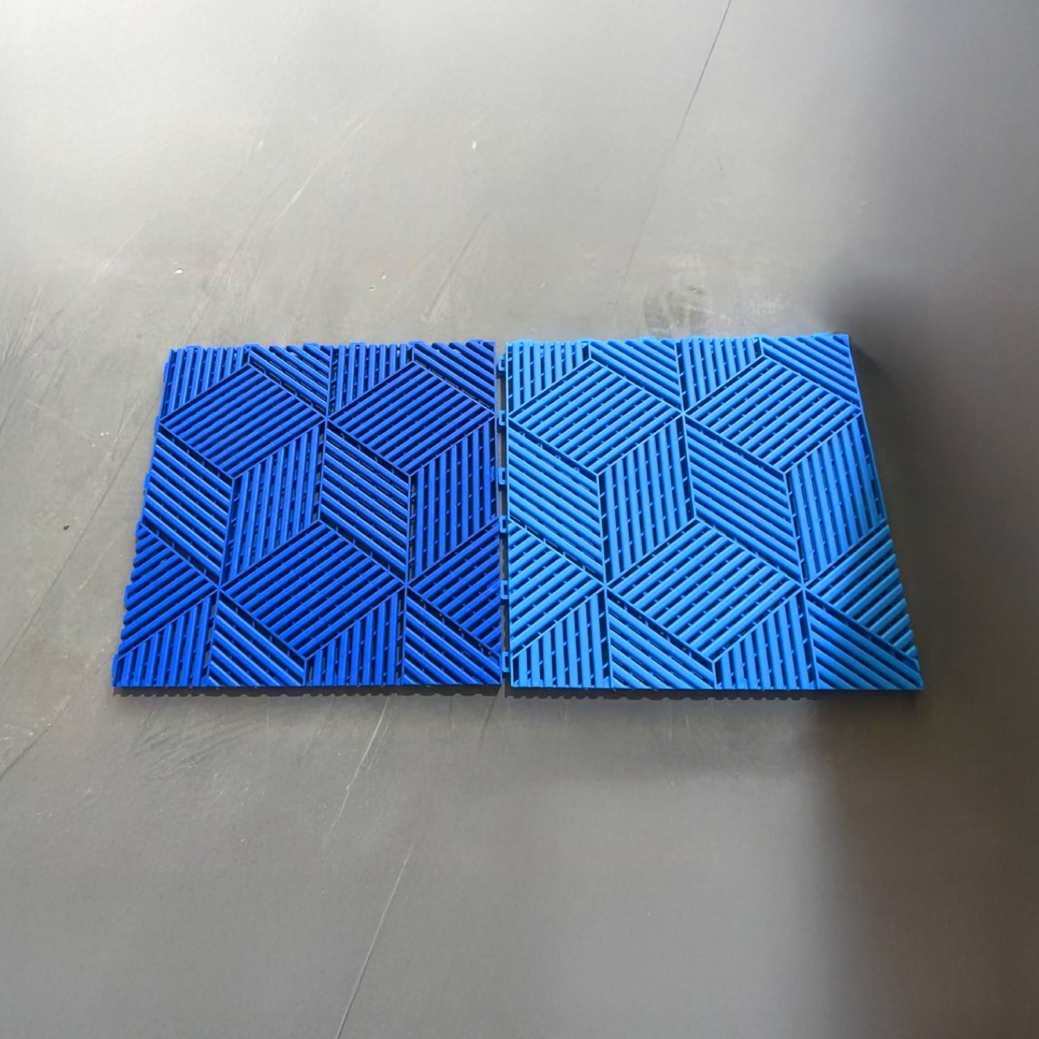 Piso de Garage Encastrable Modular Negro • Diseño efecto 3D • 40x40x1.8cm