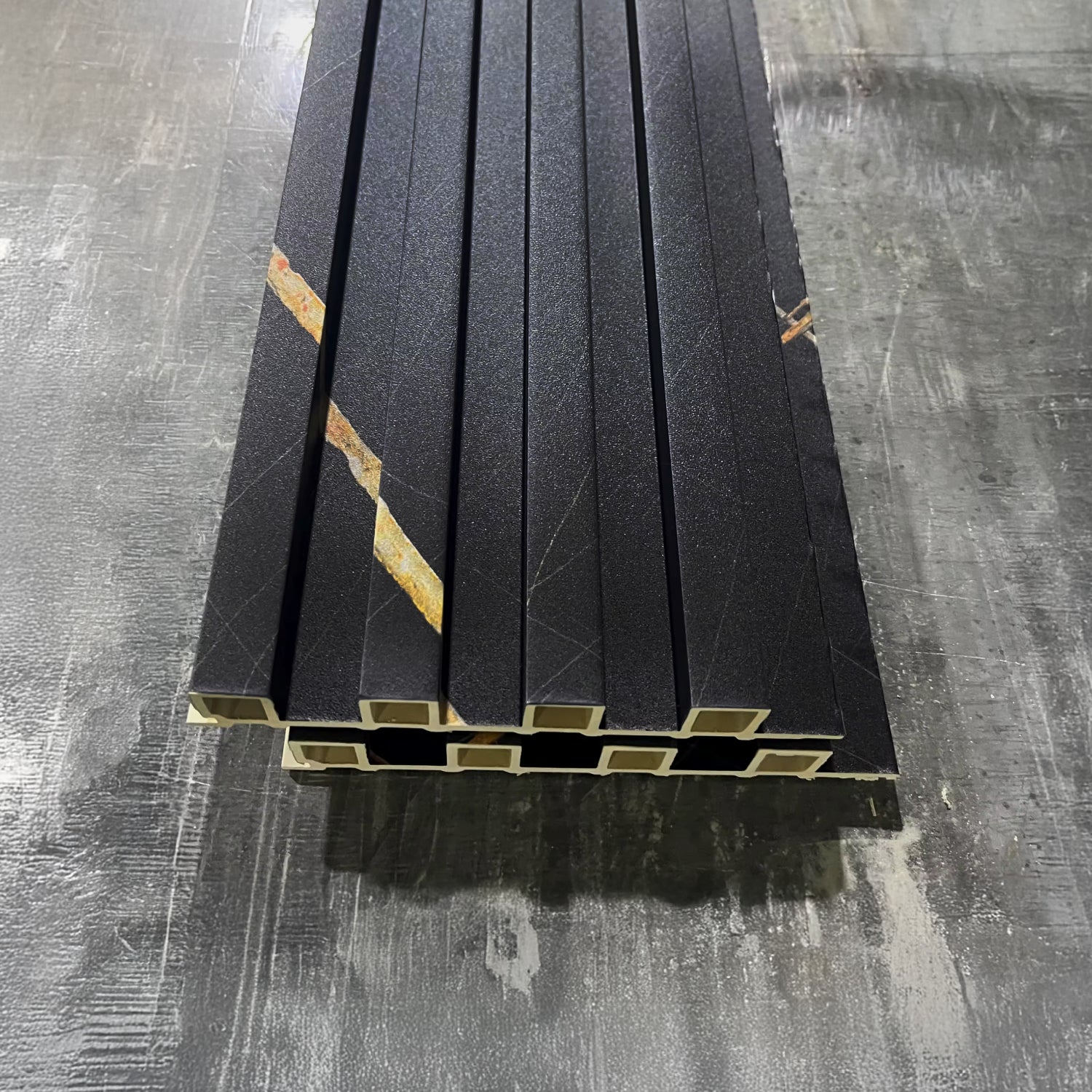 Revestimiento interior • WPC Wall Panel • Mármol Negro • 15.5x240x1.8cm