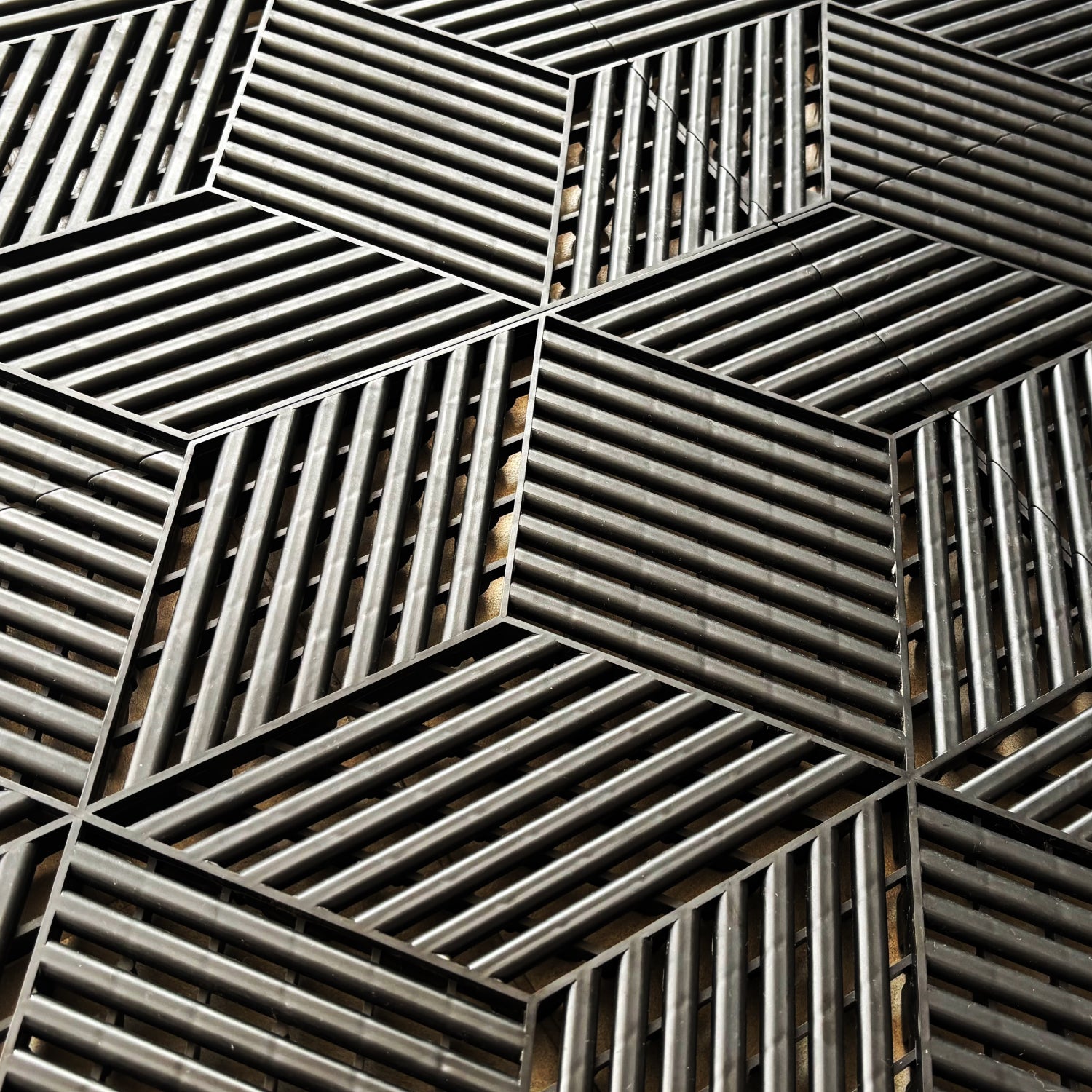 Piso de Garage Encastrable Modular Negro • Diseño efecto 3D • 40x40x1.8cm