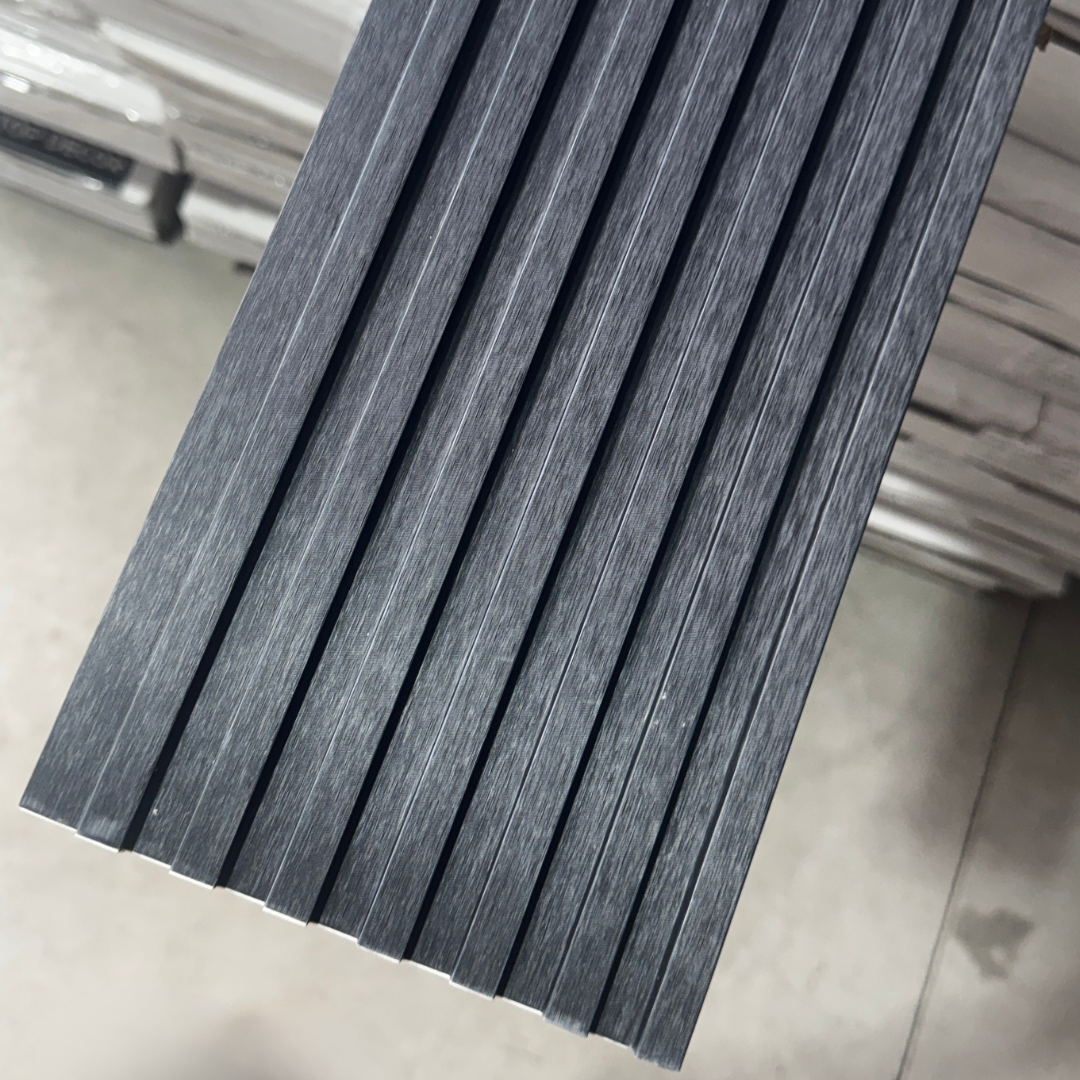 Revestimiento interior • WPC Wall Panel • Dark • 15x240x1cm