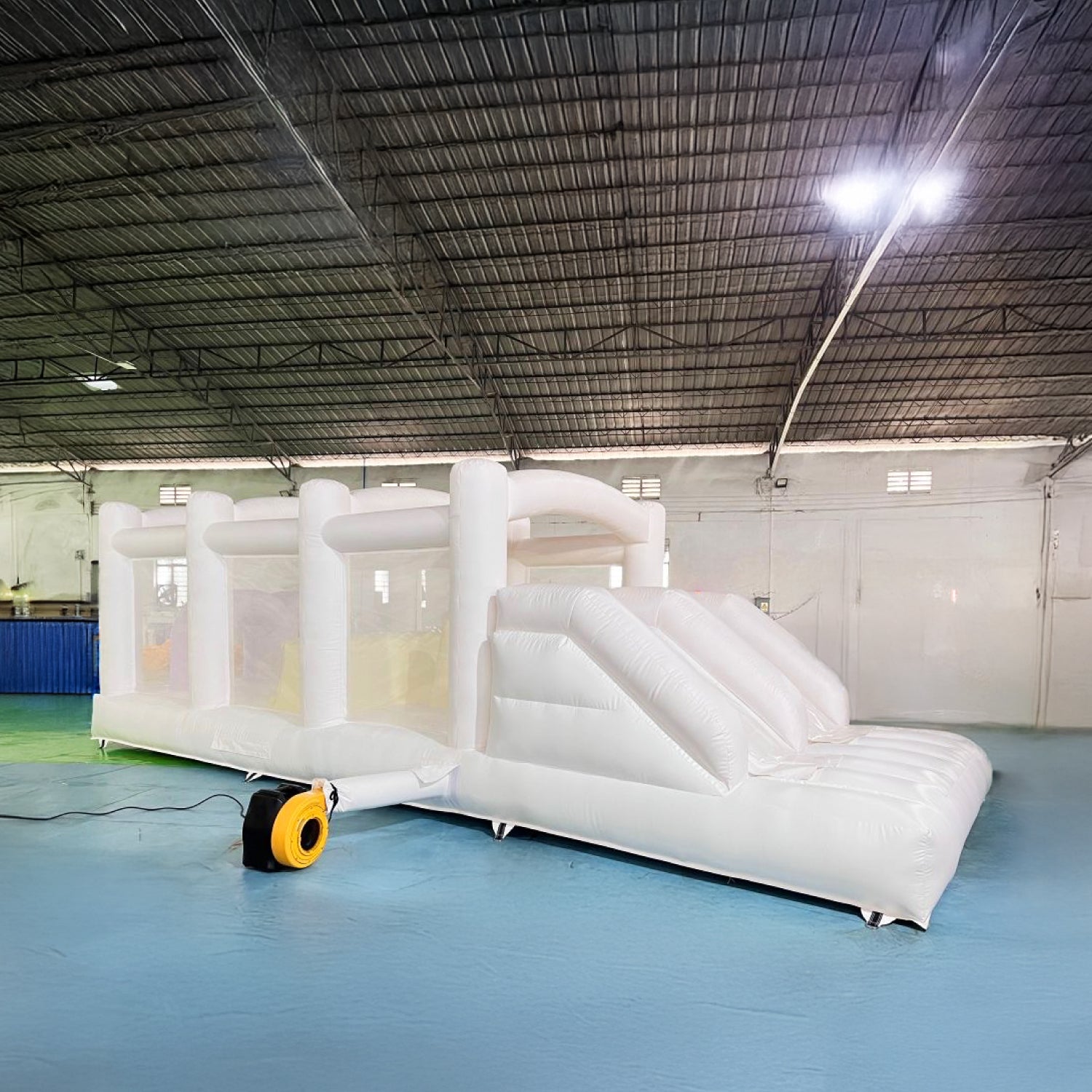 Juego Inflable • Túnel con Tobogán • 7x2.5m