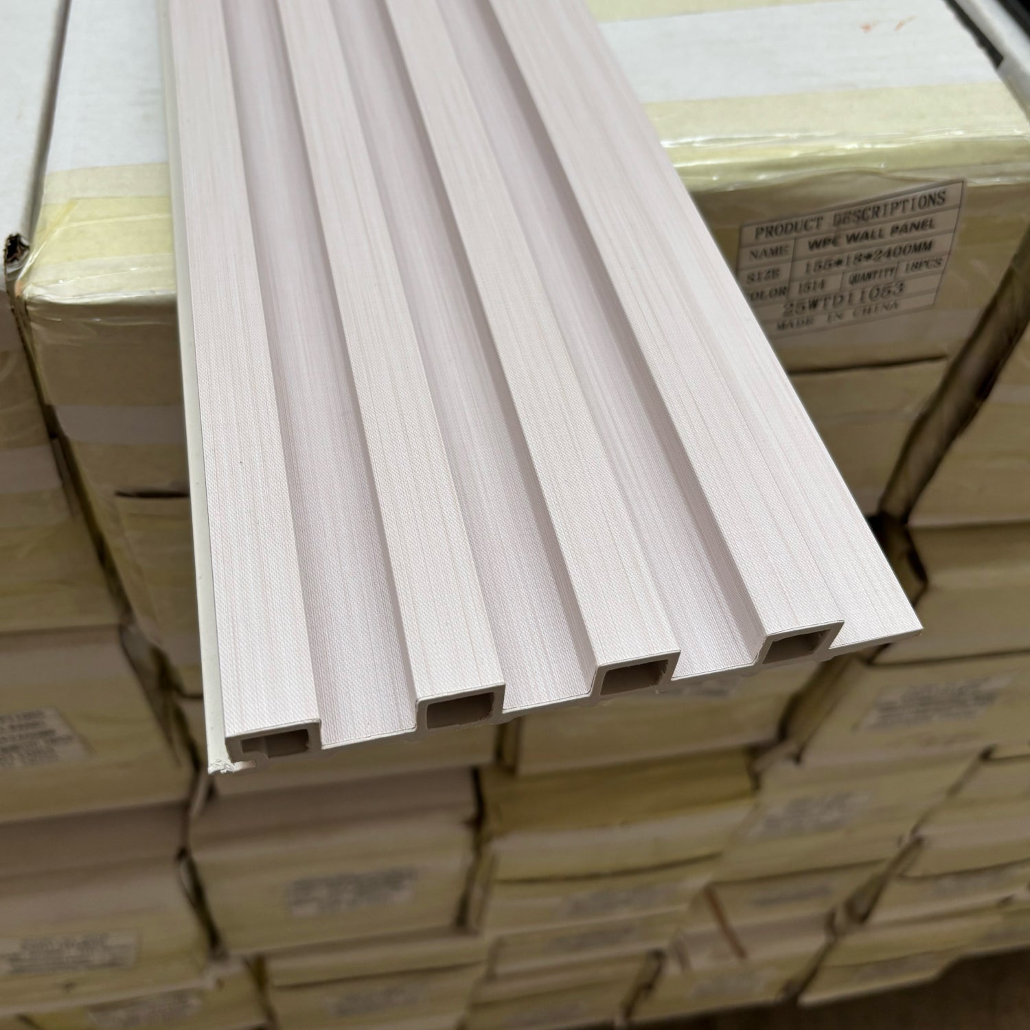 Revestimiento interior • WPC Wall Panel • Crema • 15.5x240x1.8cm