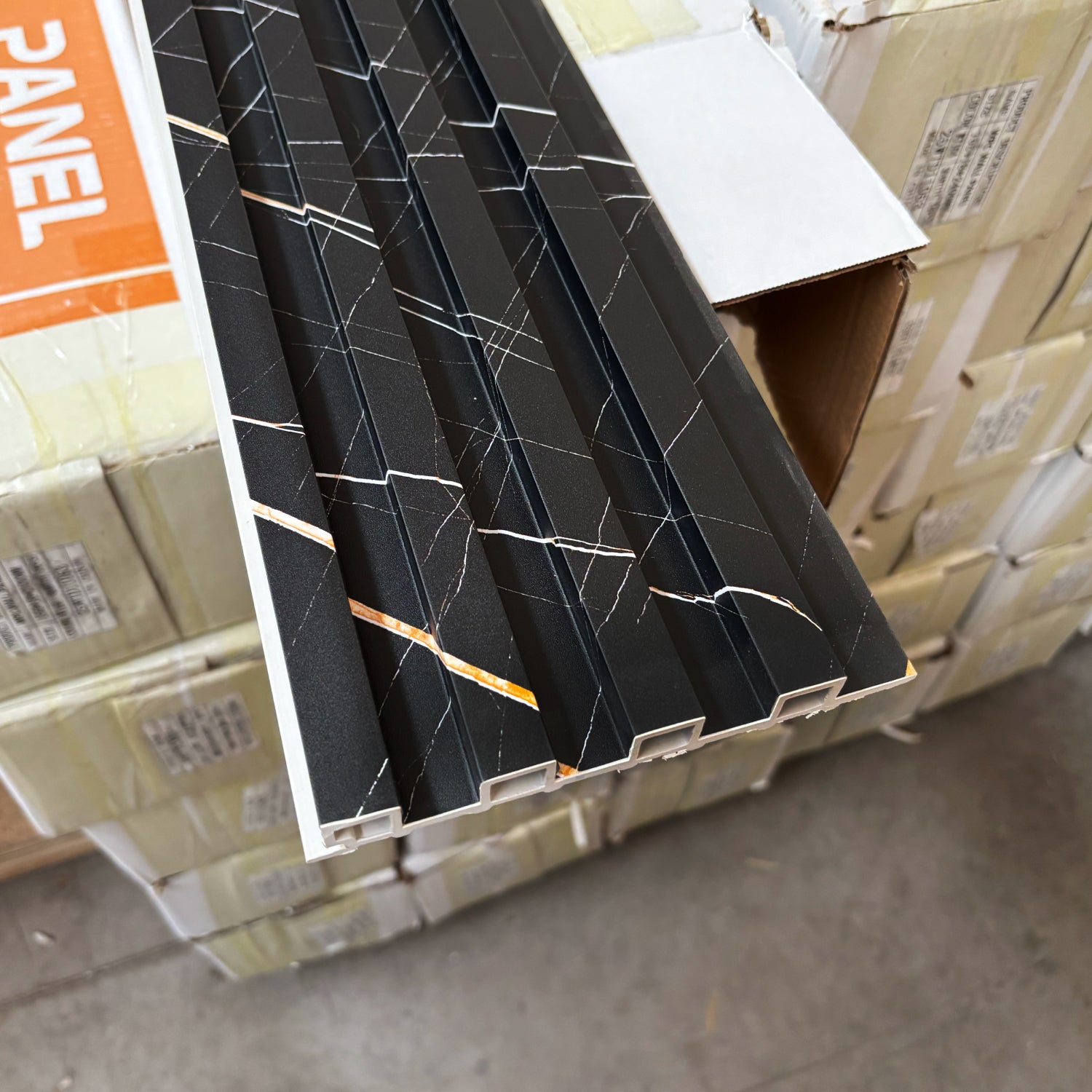 Revestimiento interior • WPC Wall Panel • Mármol Negro • 15.5x240x1.8cm