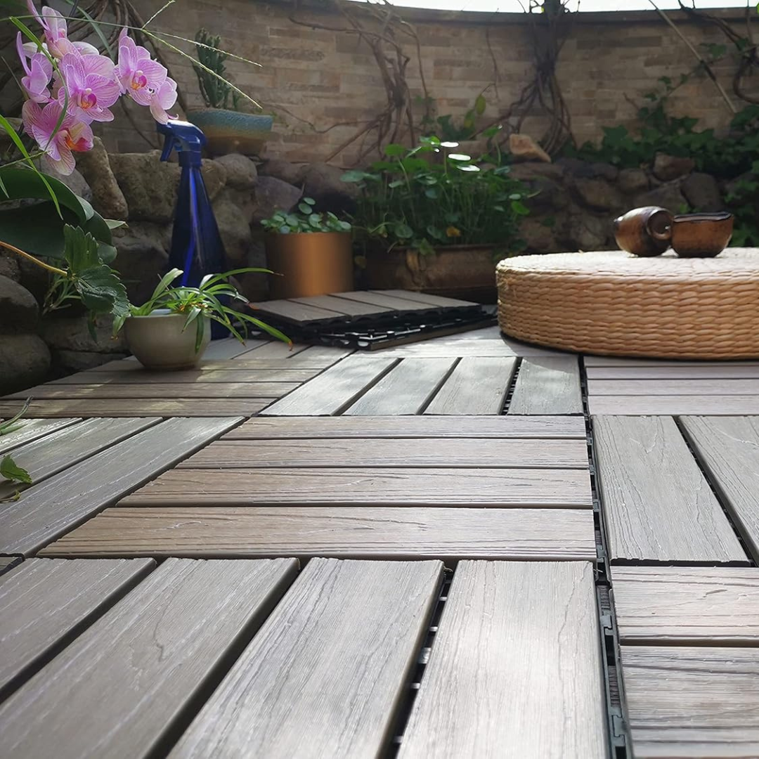 Piso Deck WPC Terraza • Negro • Encastrable Modular Outdoor • 30x30x2cm • Terminación Madera