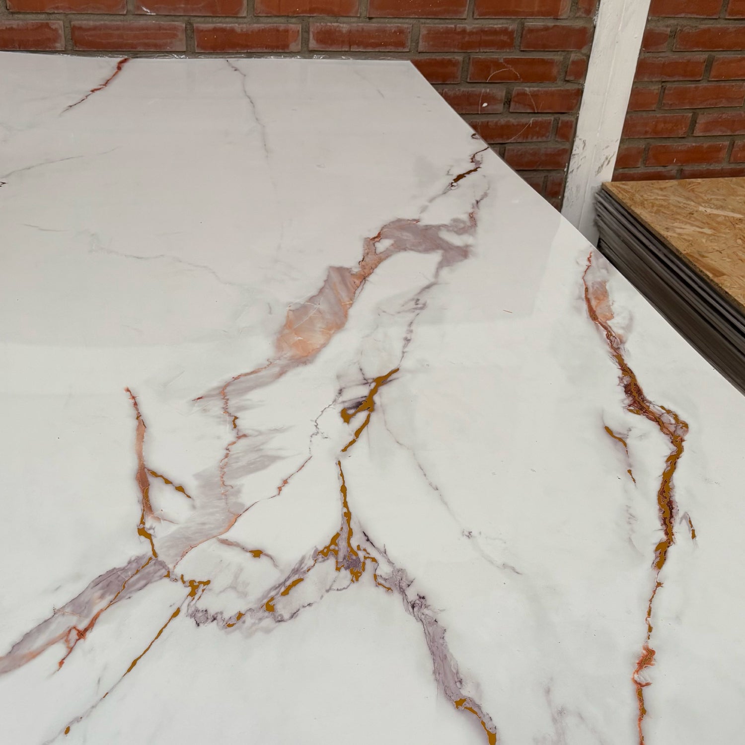 Revestimiento interior • Panel Mármol PVC • 244x122x0.3cm • Arena Serena