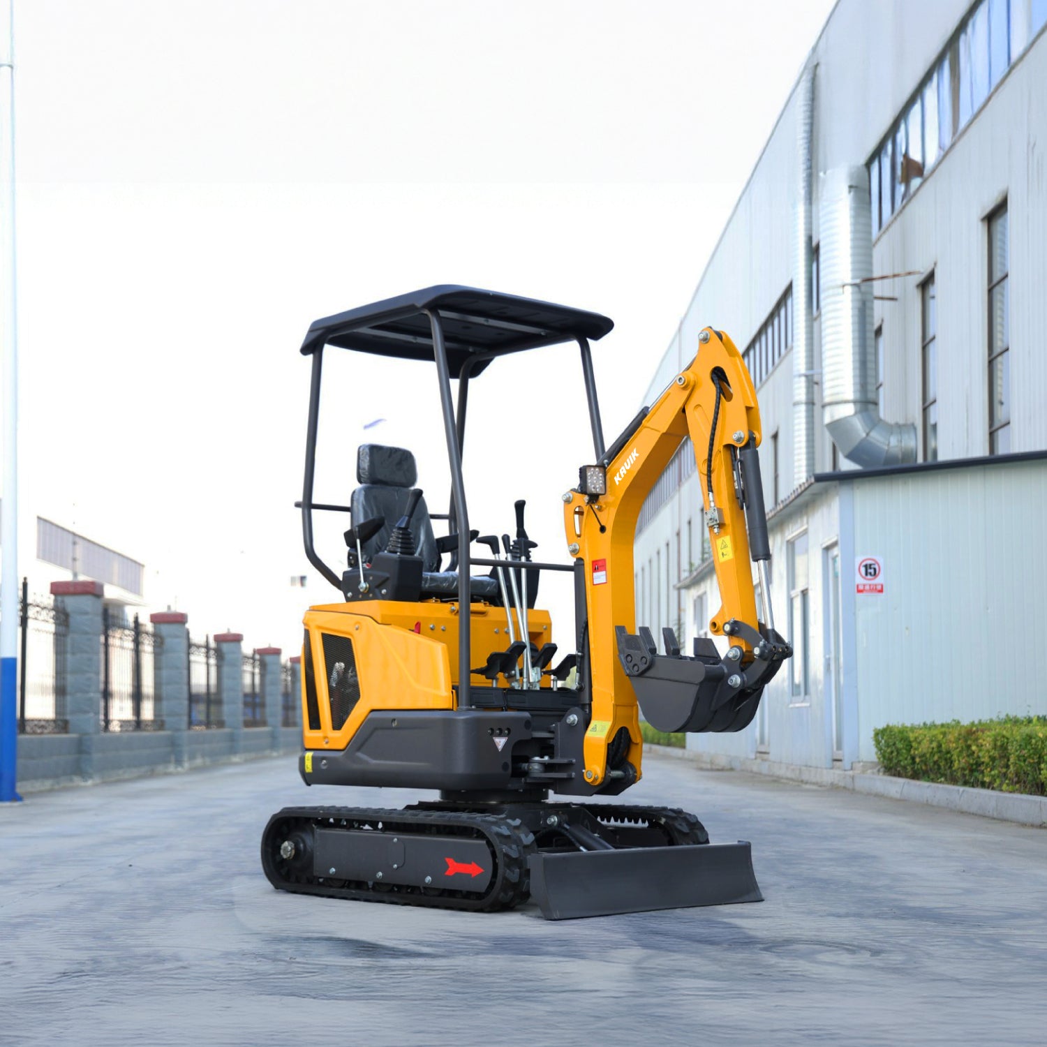 Mini Excavadora Kavik • 1016 Pro
