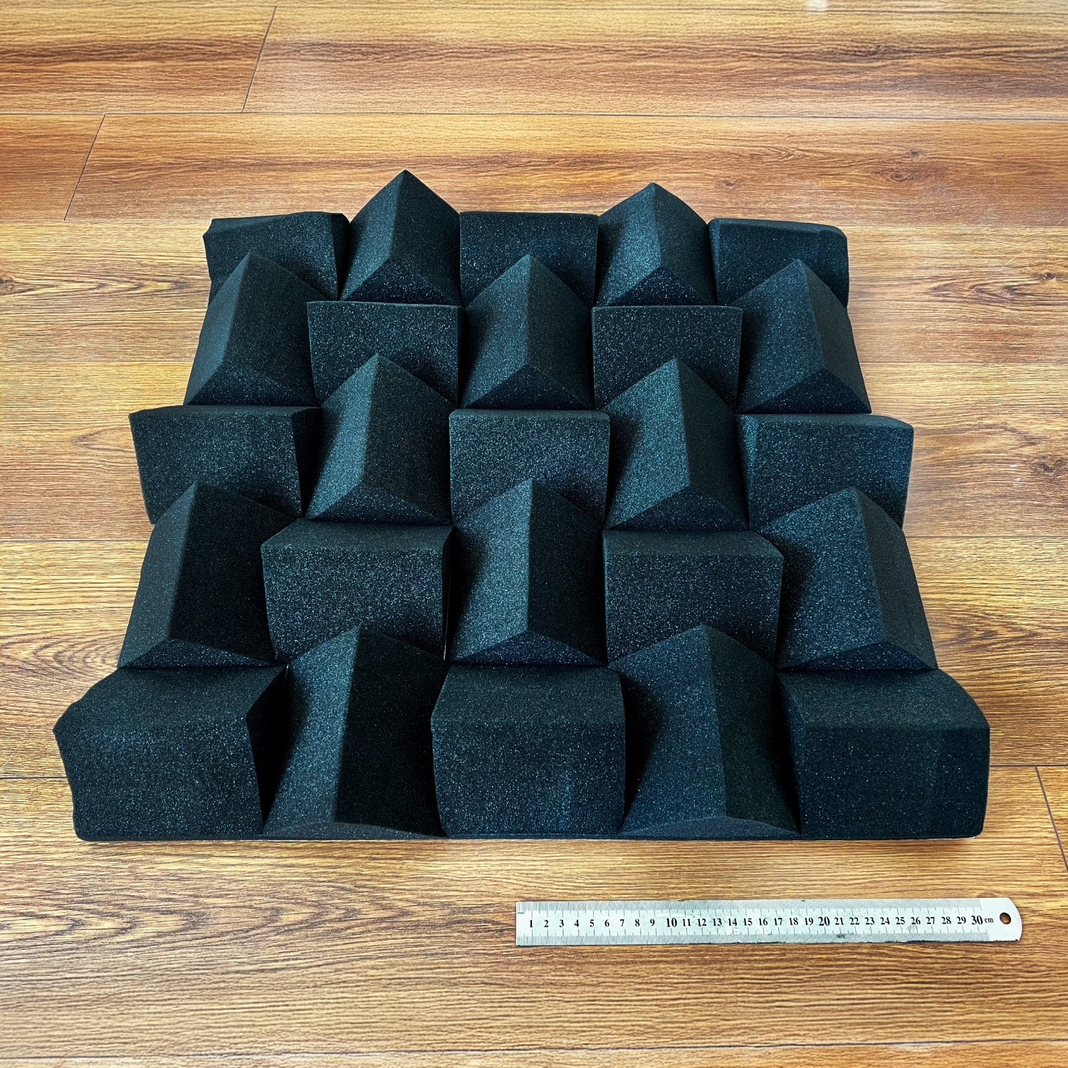 Panel Acústico Prisma • AutoAdhesivo • Pack X2 • Negro • 60x60x8cm • 0.72 m2