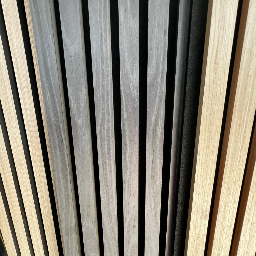 Panel Acústico Madera & PET • 240x60cm • 2.1cm de espesor