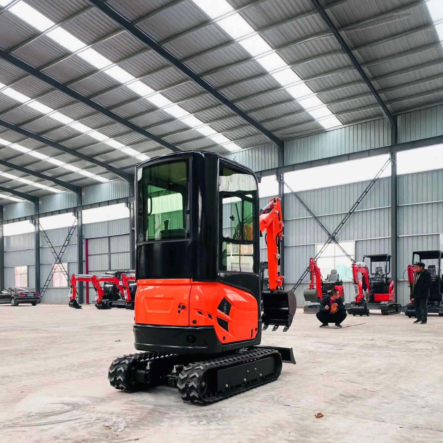 Mini Excavadora Kavik • 1018 Plus • Cabina
