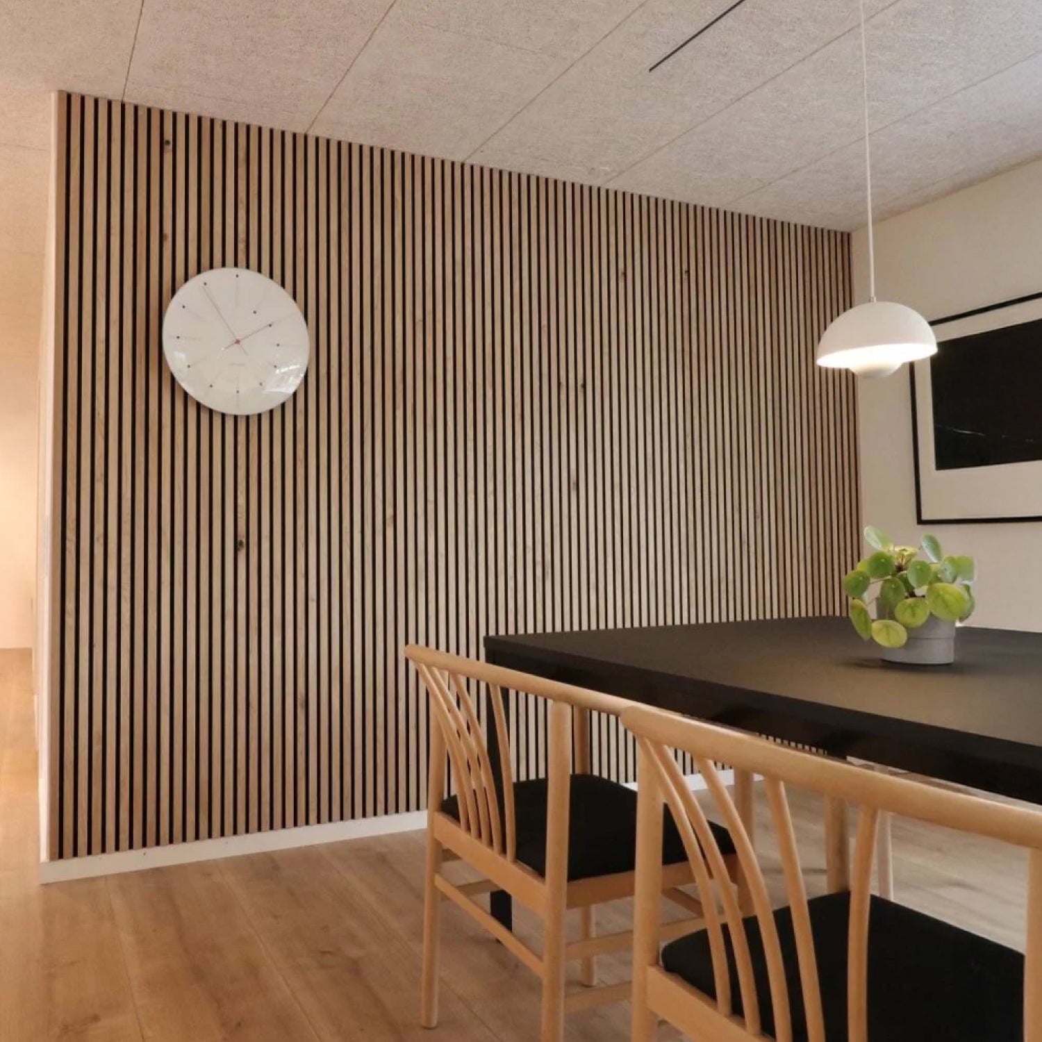 Revestimiento interior • WPC Wall Panel • Negro/Madera • 20.5x240x1.5cm