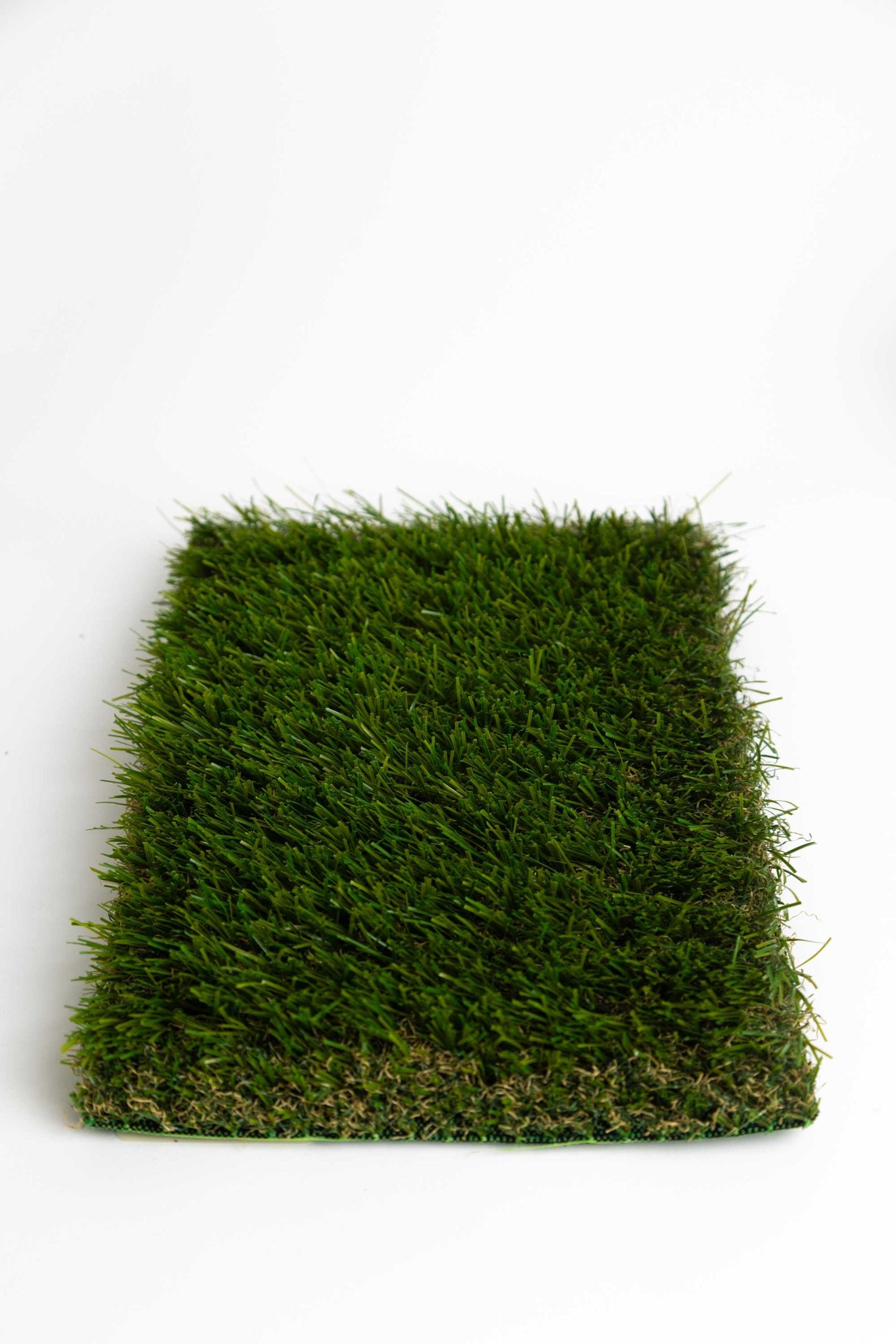 Pasto Sintético Ornamental Chance • 40MM • 1m2 • Formato Rollo 2 mts Ancho