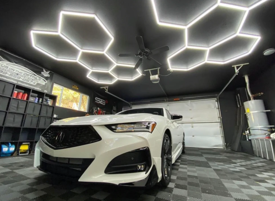 Luz Led Spectra • Flor de Hexágonos • 2.52x2.38 mts • 180 Watts