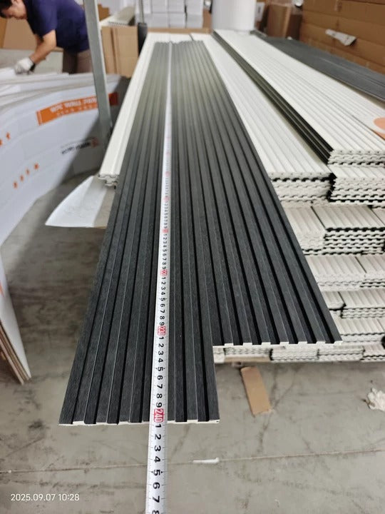 Revestimiento interior • WPC Wall Panel • Dark • 15x240x1cm