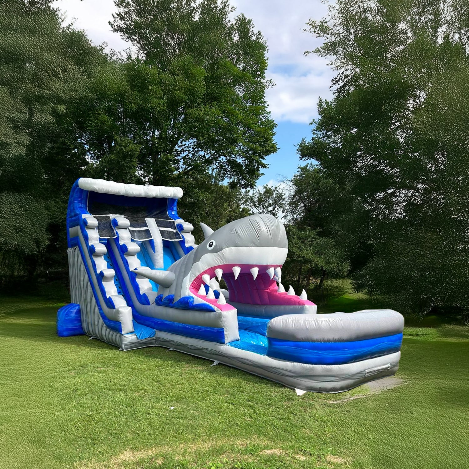 Juego Inflable • Tiburón • Tobogán Acuático • 11x4x6m • [A Pedido] • Arriendo