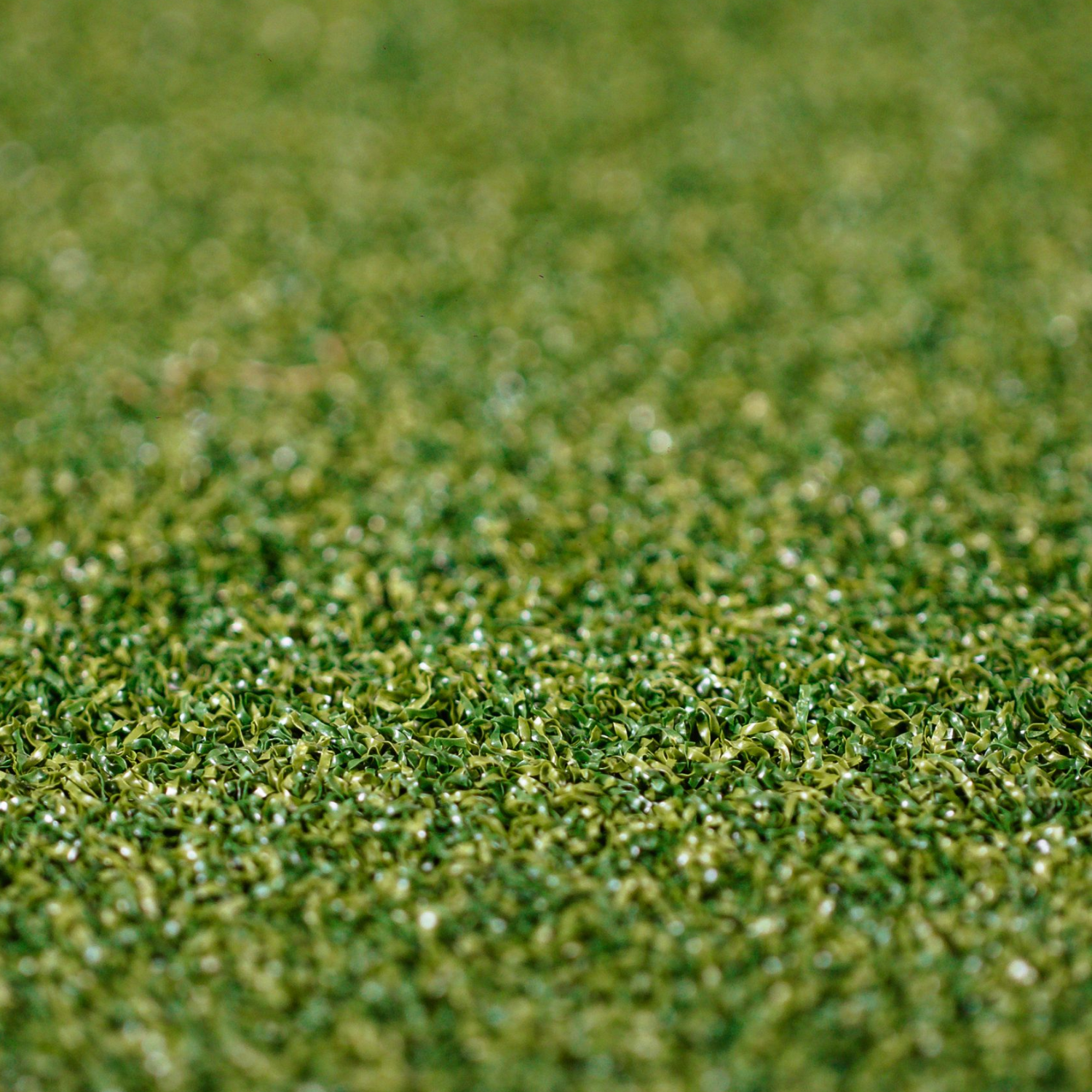 Pasto Sintético uso Deportivo 12MM • 1m2 • Verde/Azul • Formato Rollo 2 mts Ancho