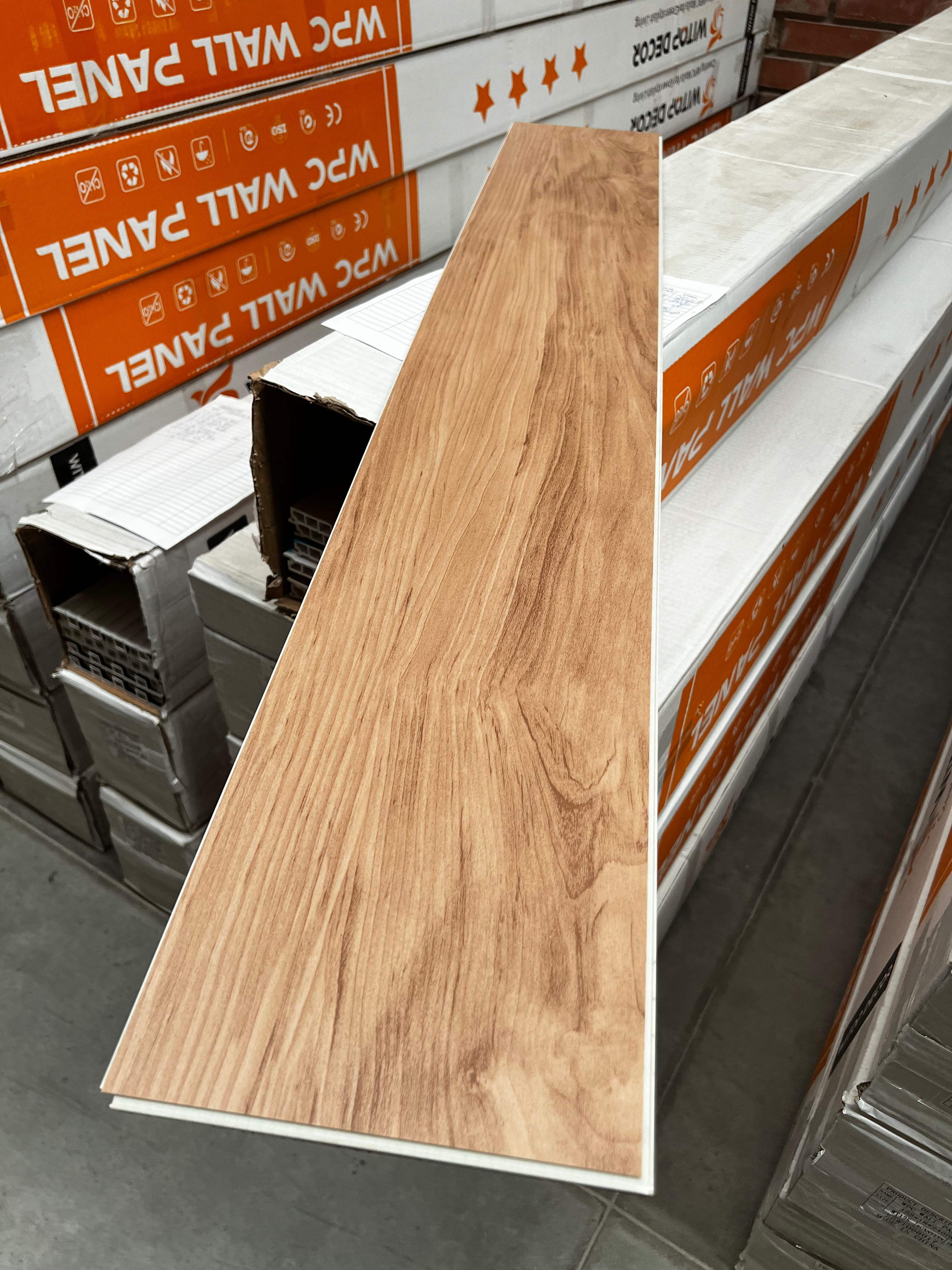 Piso Vinilico SPC 5mm • 1220x183mm • Caja 9 Palmetas 2.23 m2 • Roble Arena