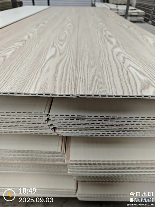 Revestimiento interior • WPC Wall Panel • Beige Liso • 40x240x1cm