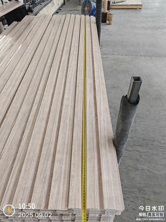 Revestimiento interior • WPC Wall Panel • Beige Vintage • 20.5x240x1.5cm [Preventa]