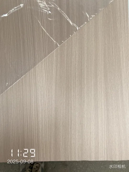 Revestimiento interior • Panel Compuesto Bamboo • 244x122x0.3cm • Efecto Madera Gris • [Preventa]